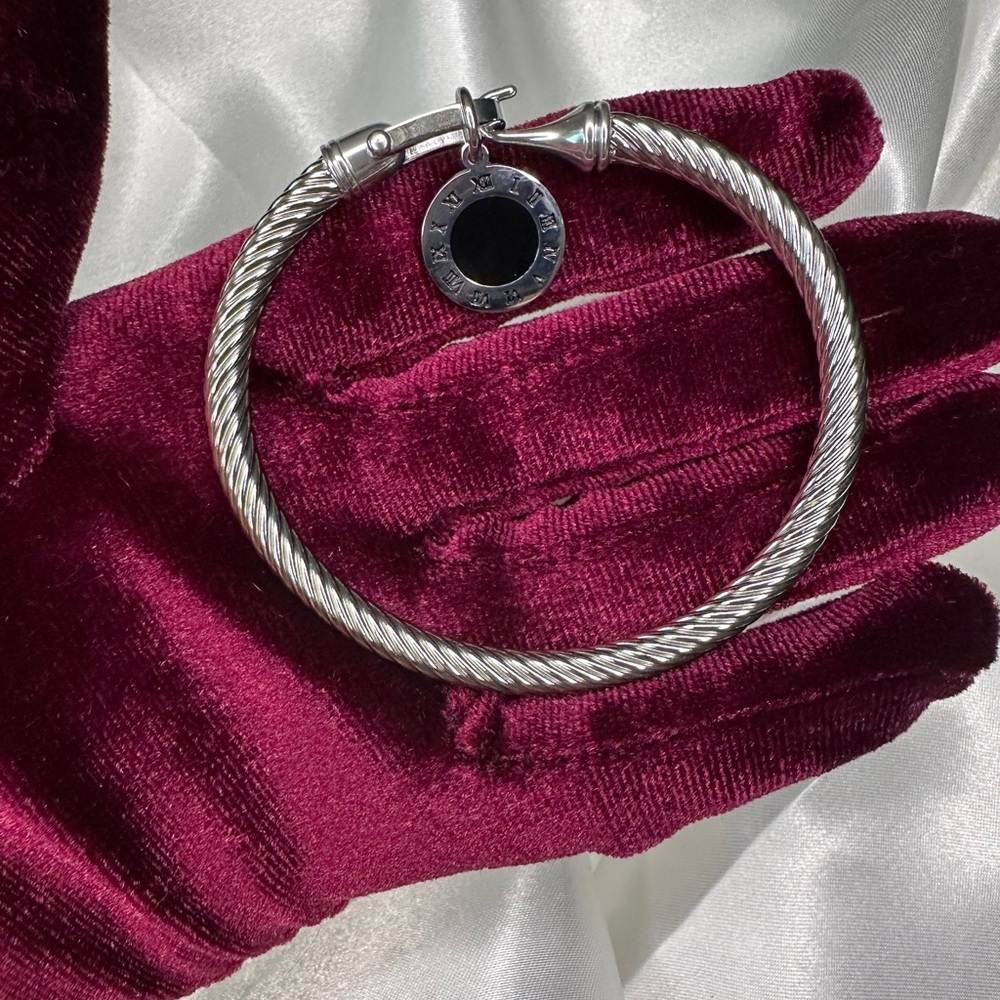 Roman number Silver Bracelet with Black Charm